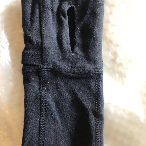 Invivva Zip Black  Figure Skating Longsleeve Finger-cut Jacket - Picture 2 of 2